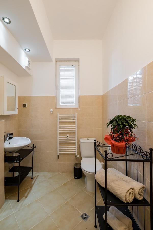 Spacious 3 Bedroom Home In Sofia'S Top Center Exterior foto
